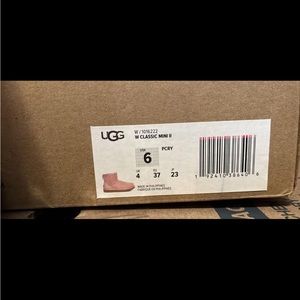 Pink Uggs - never used size 6.5 women’s